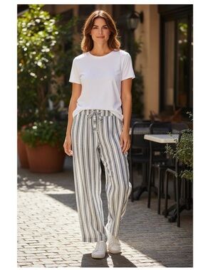 GAP Striped Pull-On Wide Leg Pants in White and Navy